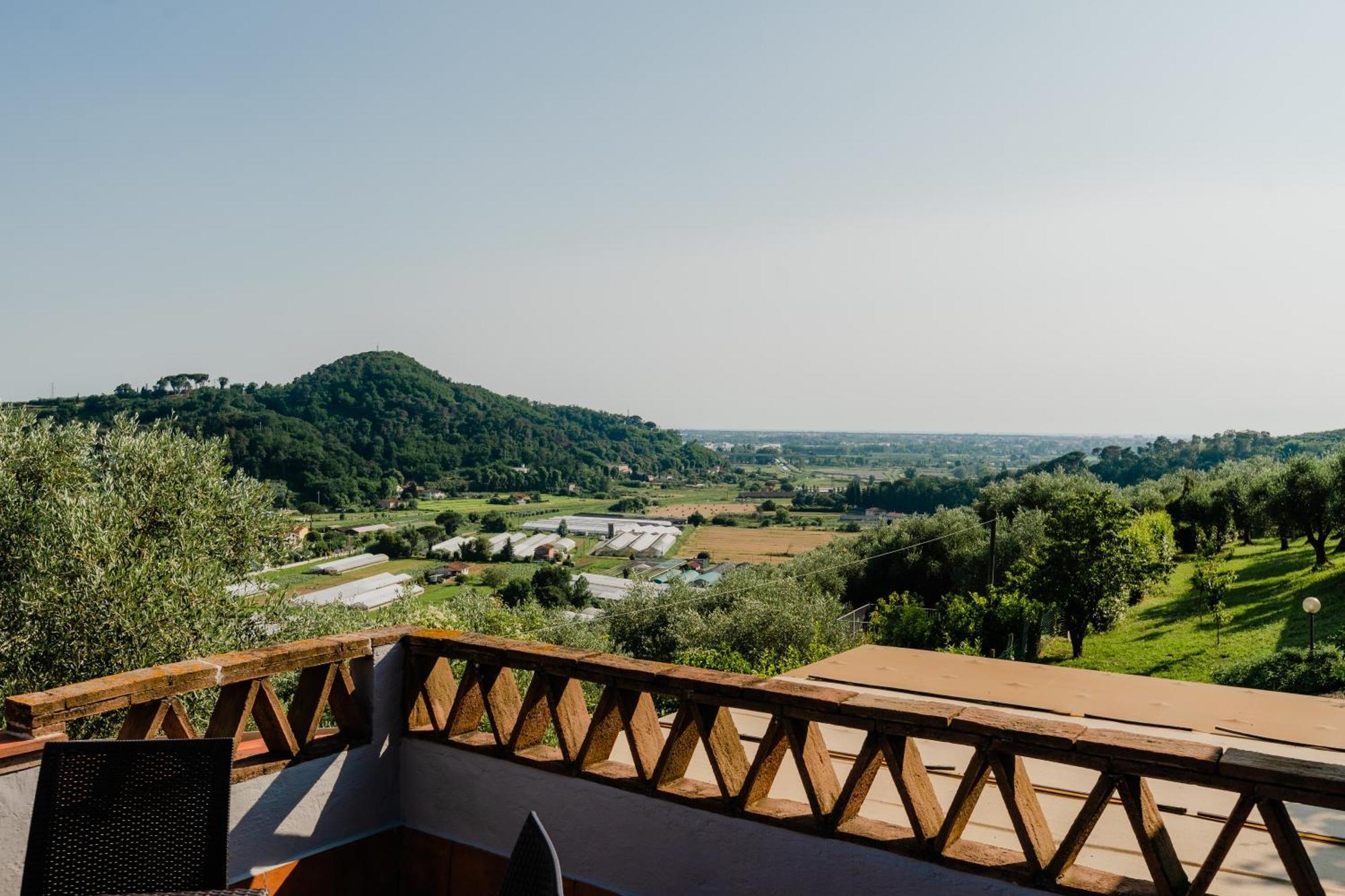 La Tana Del Geco Villa มาสซาโรซา ภายนอก รูปภาพ